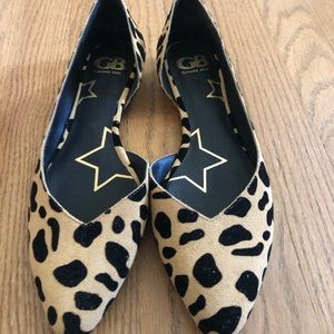 Never worn Gianni Bono Flats